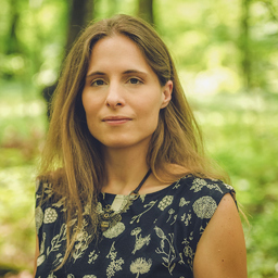 Dr. Anika Pflug