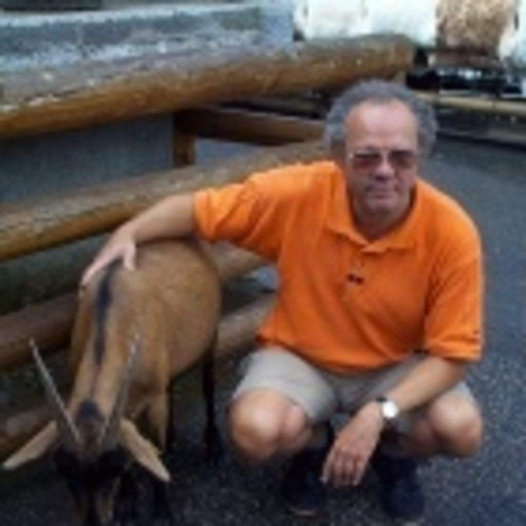 Peter Quick Professor ESCPEAP XING