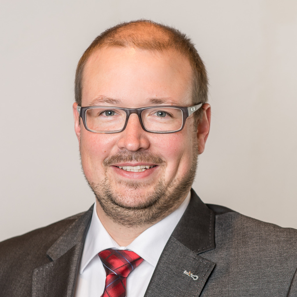 Thomas Müllauer - Disponent - Österreichisches Rotes Kreuz ... Thomas Müllauer - Disponent - Österreichisches Rotes Kreuz ...