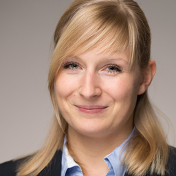 Dr. Julia Schließer