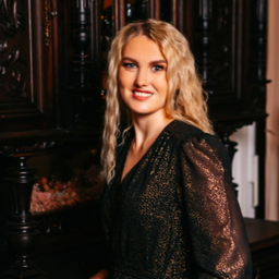 Melanie Kuzman 