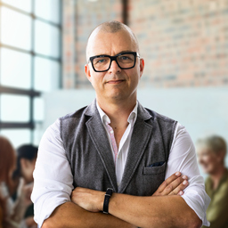 SIMON STOLL