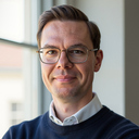 Dr. Christian Schiel