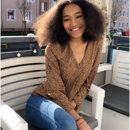 Aliya-Eve Bauer