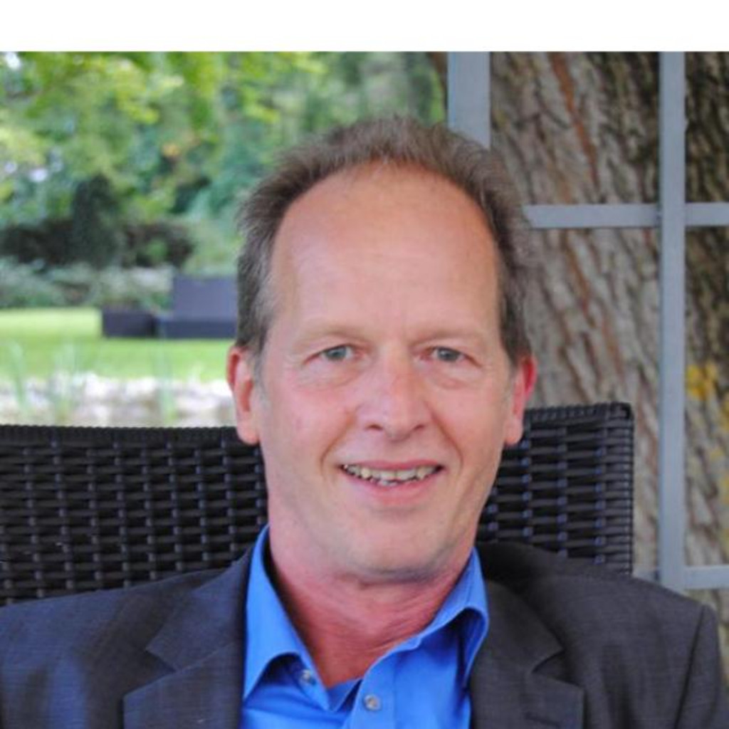 Frederic Specht Selbständig XLution XING