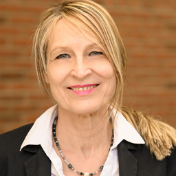 Dr. Kerstin Winkler-Hartenstein