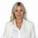 Kristina Holzhauser