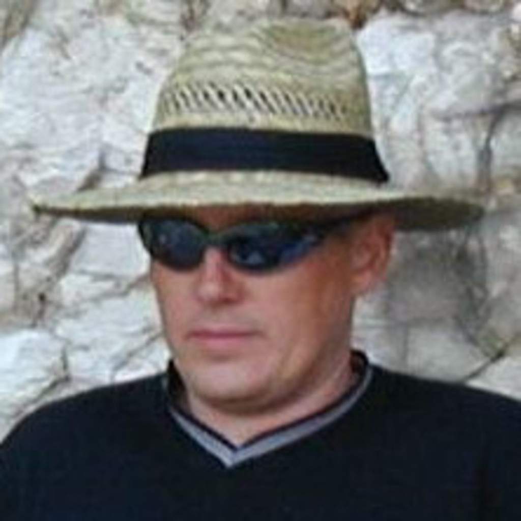 Dipl.Ing. Christian Schenk Software Coordinator EMobility ZF