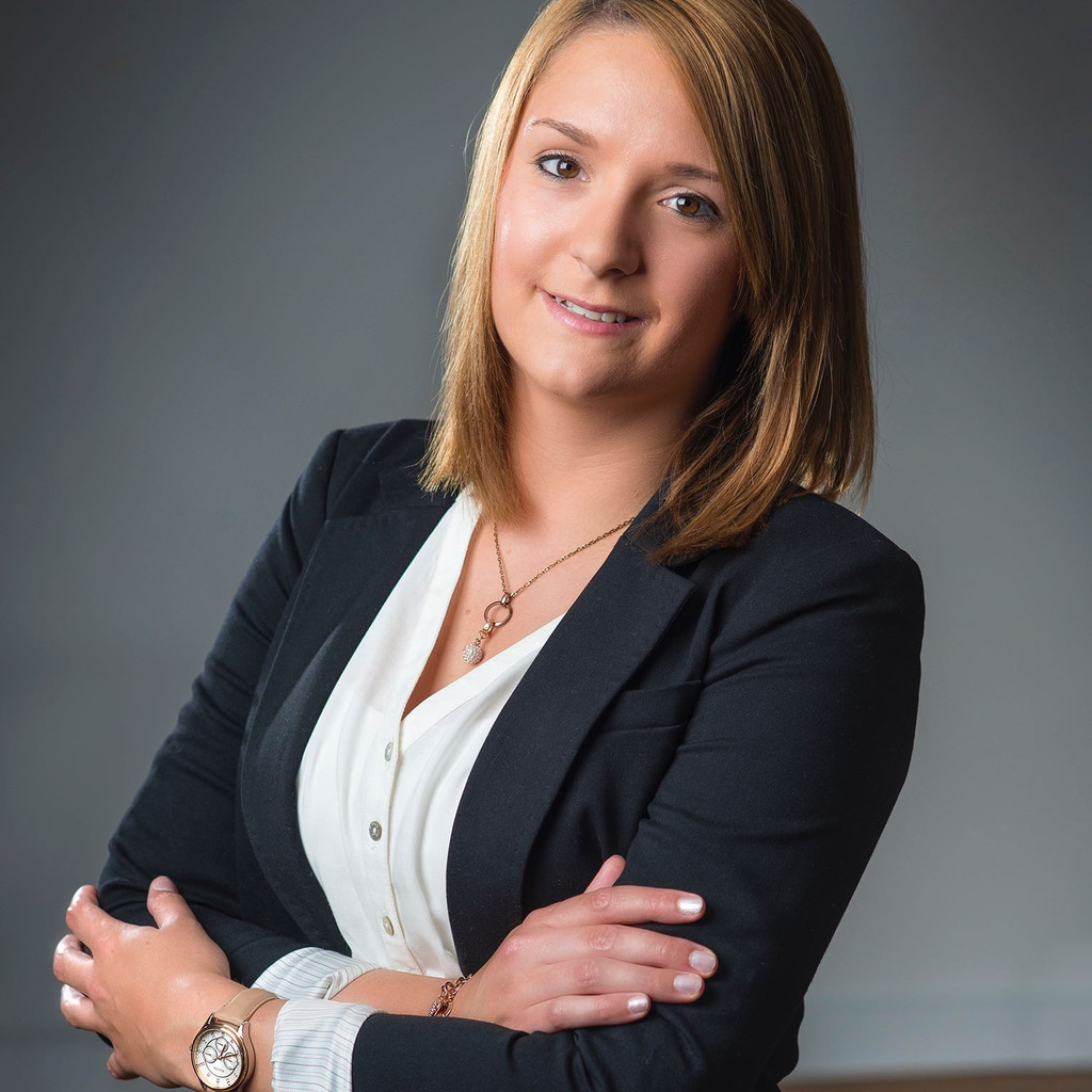 Franziska Dirksen Einkäuferin JOHANN BUNTE Bauunternehmung GmbH