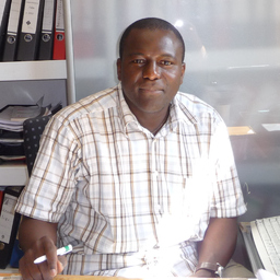 Calvin Njami