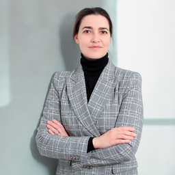 Eszter Gerbár-de Vries