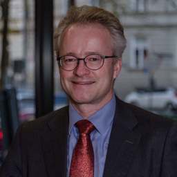 Dr. Ulrich Kauffmann