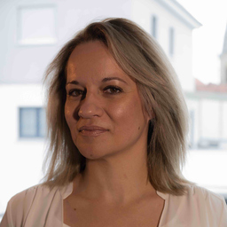 Krisztina Lang