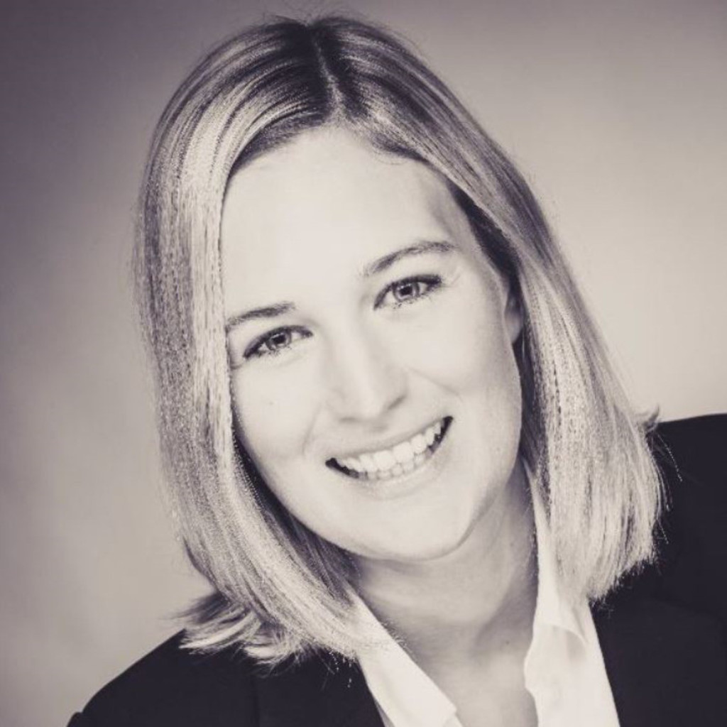 Svenja Bednarski Personalsachbearbeiterin Lensing Media XING