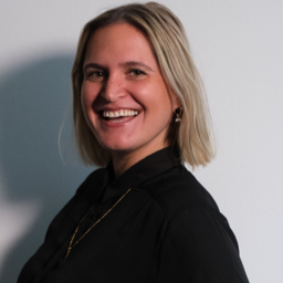 Mag. Denise Waringer