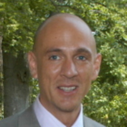 Dr. Ralph Neuberger