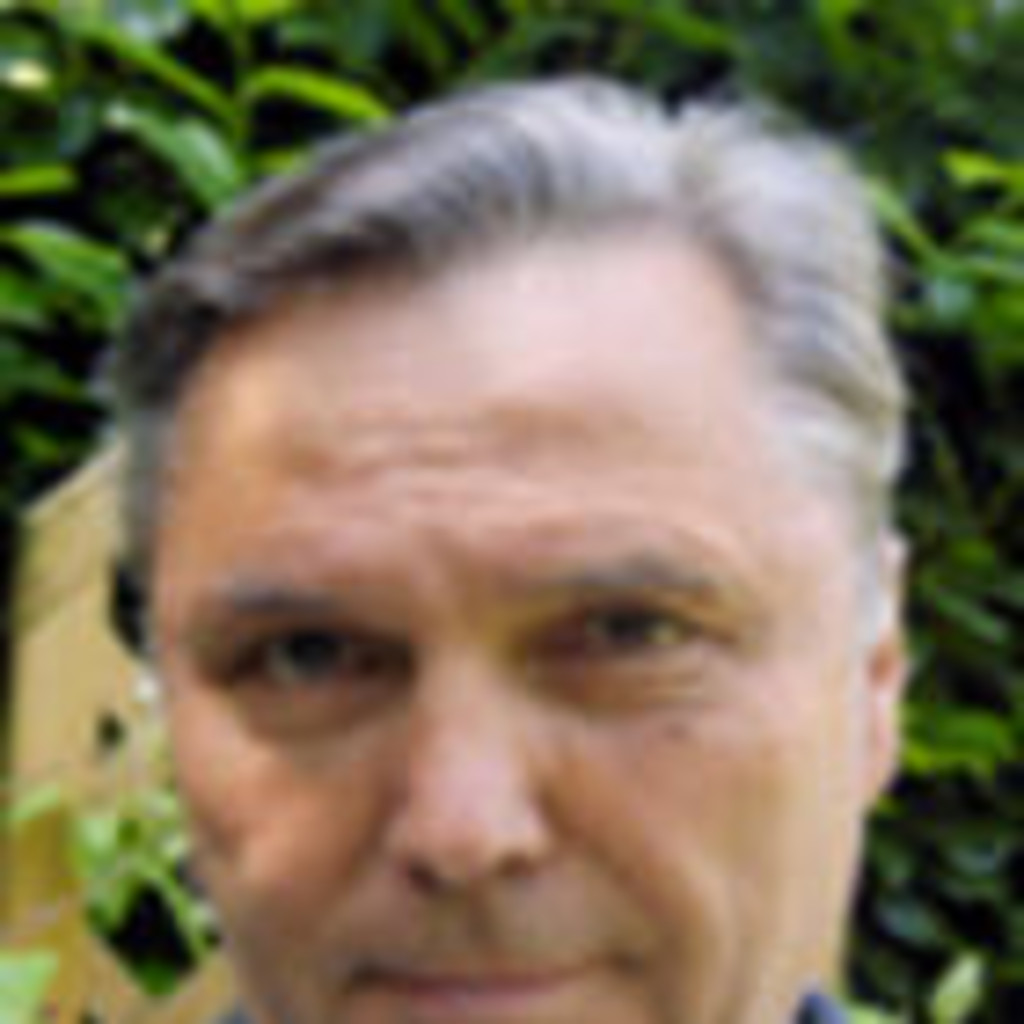 Dr. Werner Lorenz Geschäftsführer Dr.Ing. Werner Lorenz XING