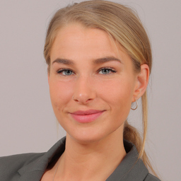 Alexandra Held