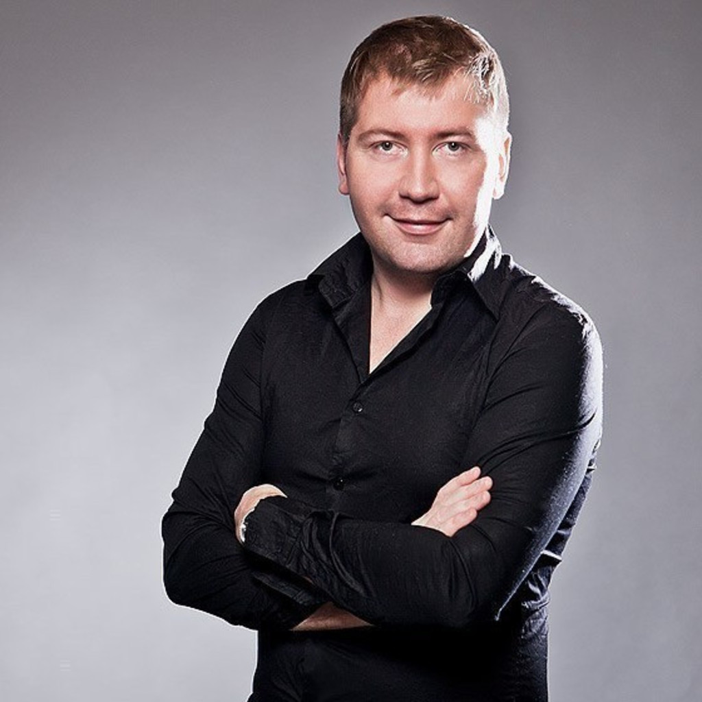 Social Media Profilbild Aleksei Ovchinnikov 