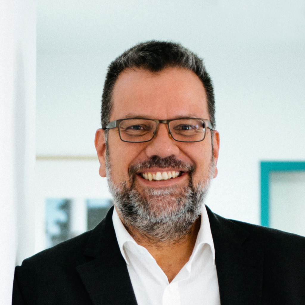 Alexander Frank Product and Marketing Specialist XineGear GmbH XING