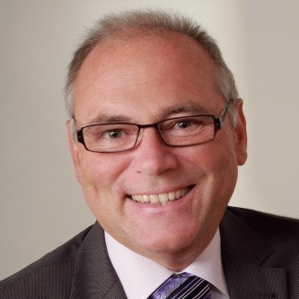 Dr. Rudolf Eller Compliance Manager Heraeus Holding GmbH