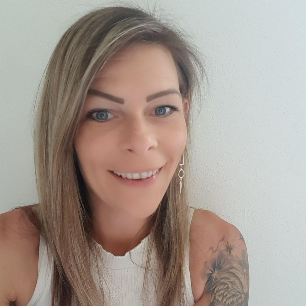 Cornelia Kaiser - Bezirksleiterin - Pimkie | XING