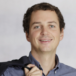 Tim Naumann