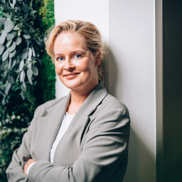 Dr. Eva Fraedrich