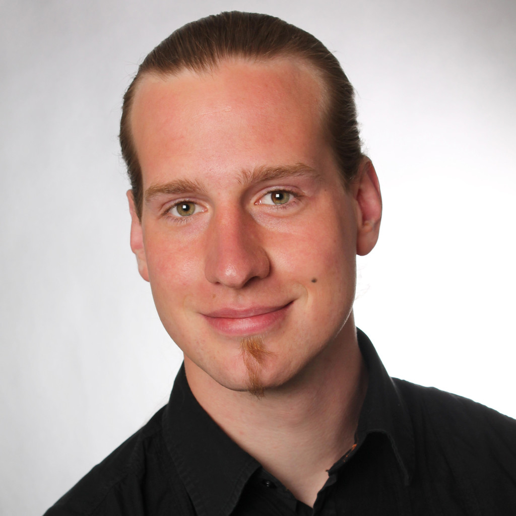 Dipl.Ing. Philipp Kürschner Maintenance Engineer Palfinger