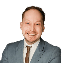 Mag. Julian Leonhardt