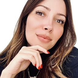 Tainá Oliveira