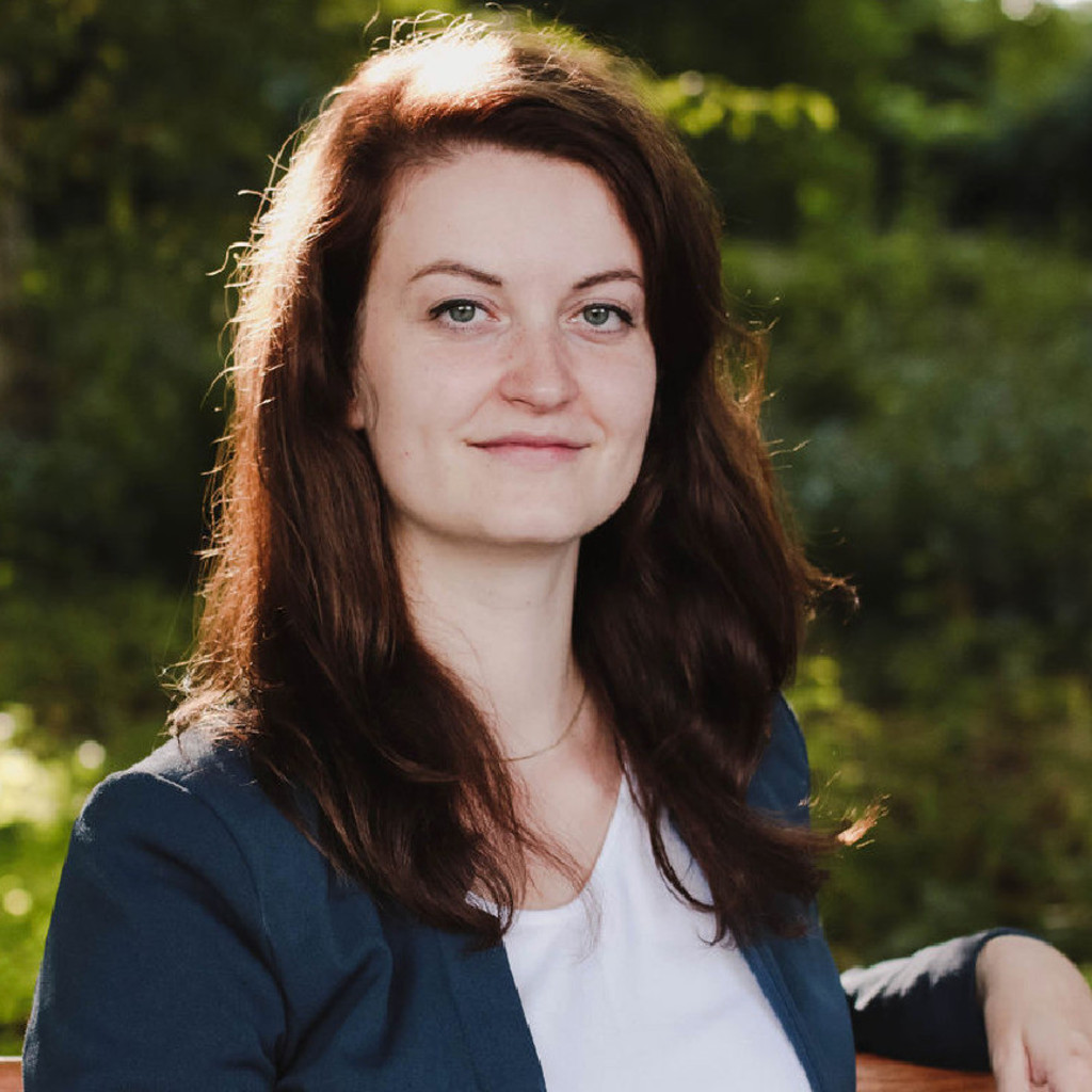 Katharina Burwitz AROMAart / doTERRA Wellness Botschafterin (ID