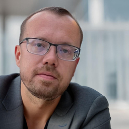 Alexander Graf