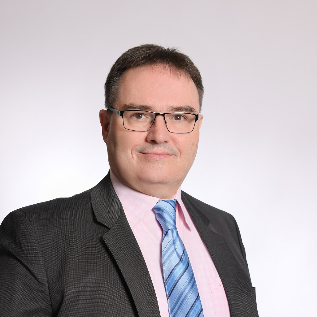 Lászlo Lörik Controller Municipal of Budapest City XING