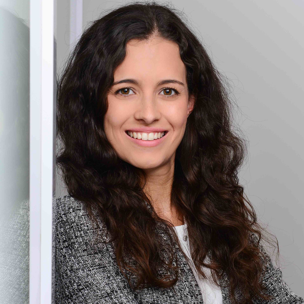 Christina Ettenberger Business Manager To Head Of Network Management Smallcap Clients Germany 