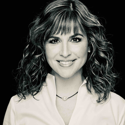 Mag. Stefanie Peklar