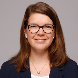 Dr. Tina Strombach