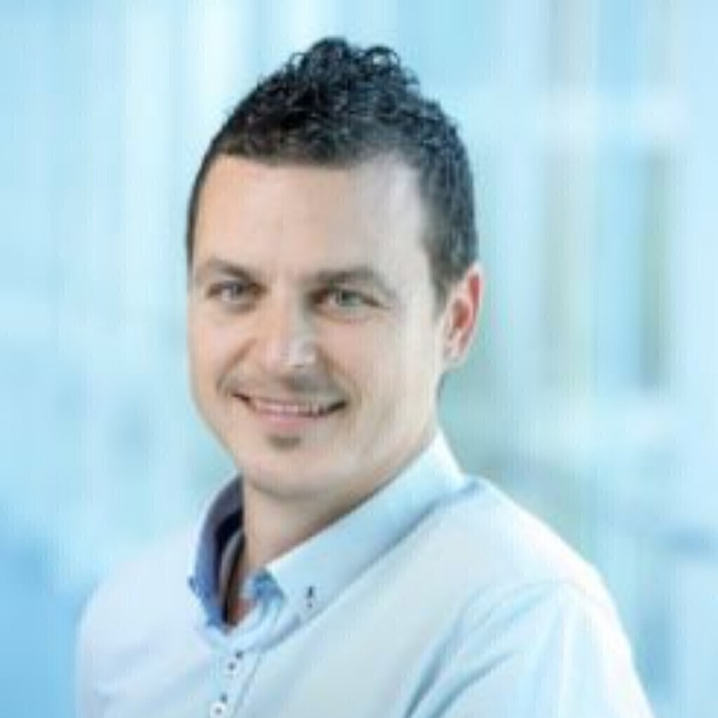 Roger Probst Leiter Baumanagement Artemis Immobilien AG XING