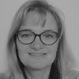 Andrea Düll