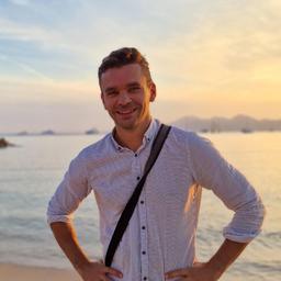 Dr. Alex Frichert