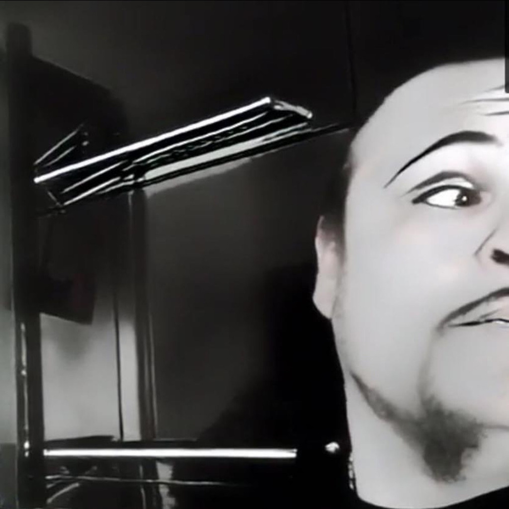 Camilo Garrido Fertigungsleiter & CNCFachmann ( Dreh & Frästechnik