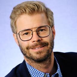 Dr. Benjamin Riedel
