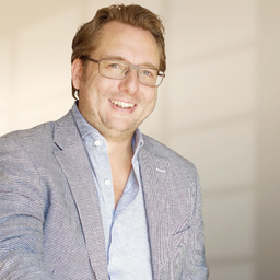 Jörg Karow