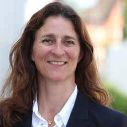 Dr. Barbara März