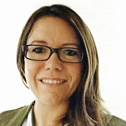 Nadine Stolze