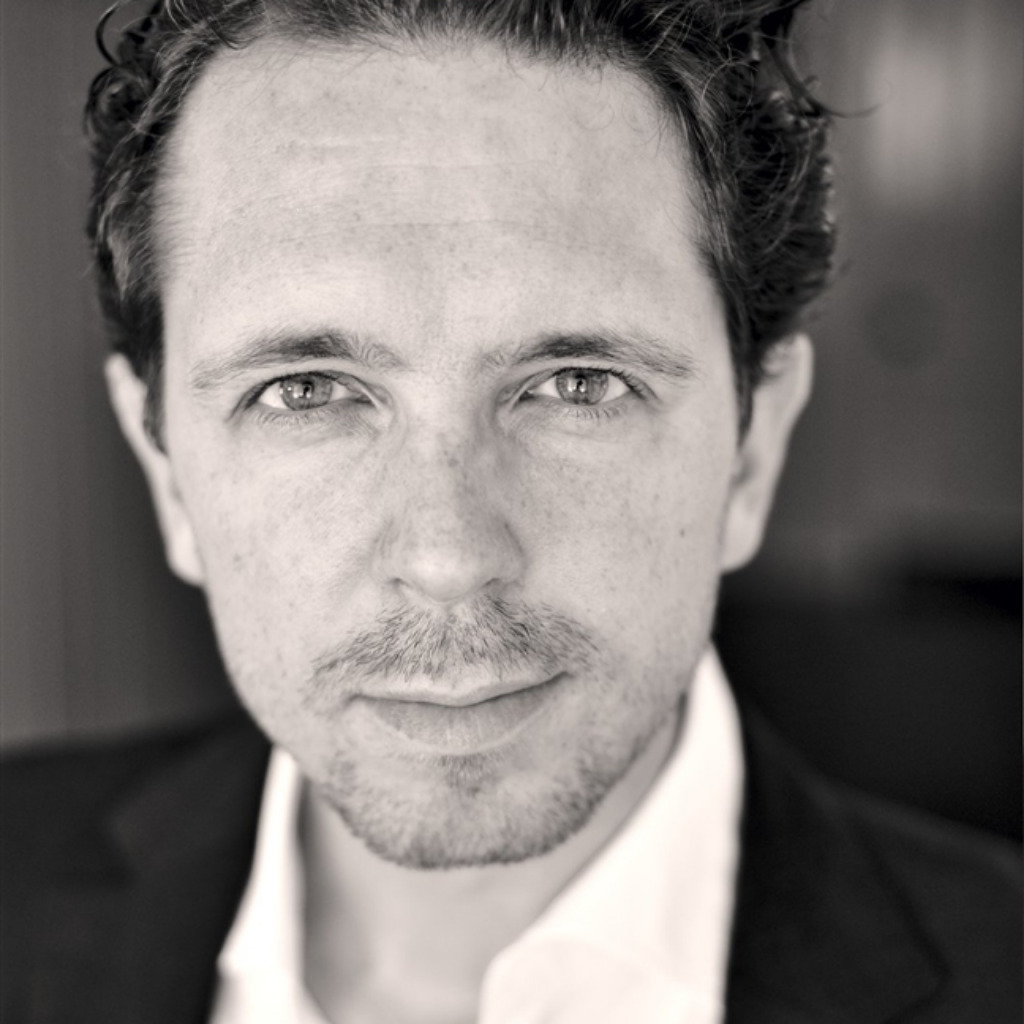 Stephan Clemens Assoc. Director Intelligent Automation Deloitte