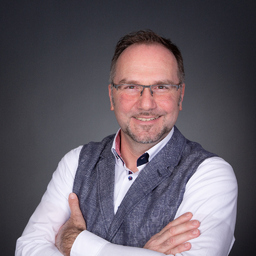 Uwe Hassel