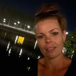 Martina Schmit