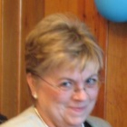Zsuzsa Tóth