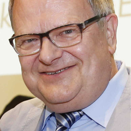 Dr. Uwe Kirst